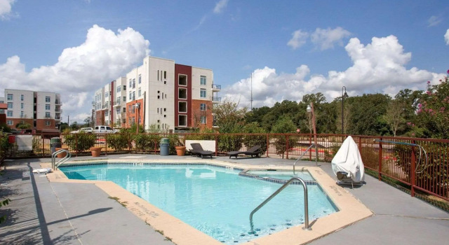 Кровать в общем номере Knights Inn College Station