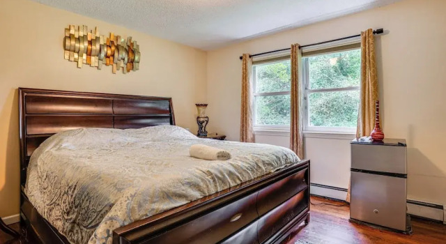8 Mi to Long Beach: Cozy Apt w/ Fenced Yard!, Reserva ahora Apartamento Baldwin Estado de Nueva York