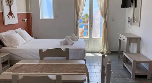 Студия Agnadi Syros Beachfront Studios & Rooms