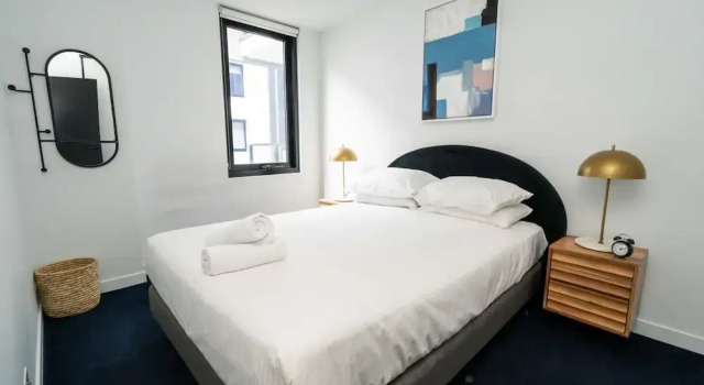 Апартаменты Idyllic 1-bed Near Popular Shopping Streets