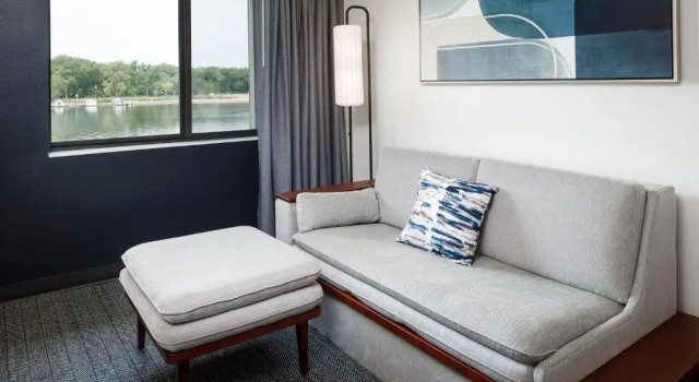 Двухместный номер Standard с видом на реку Courtyard by Marriott La Crosse