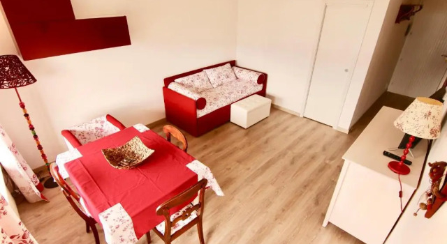 Apartament Magnific Lake View, Prenota Appartamento Hotel a Veneto con piscina, Piscina