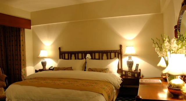 Номер Standard Faisalabad Serena Hotel