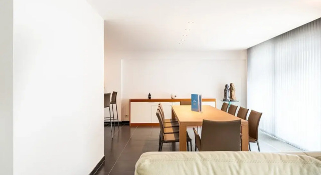 Apartment in Belgium 100m From the Sea, Rezerwuj Apartament Hotele w Bruksela z parkingiem, Parking