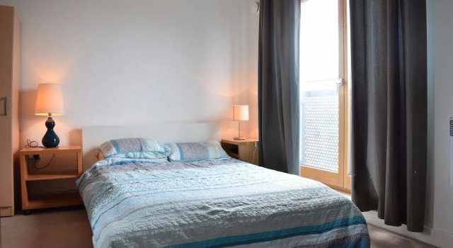 2 Bedroom Apartment With Balcony and Park Views, Varaa Huoneisto Asunnot kohteessa Merseyside, Huoneisto