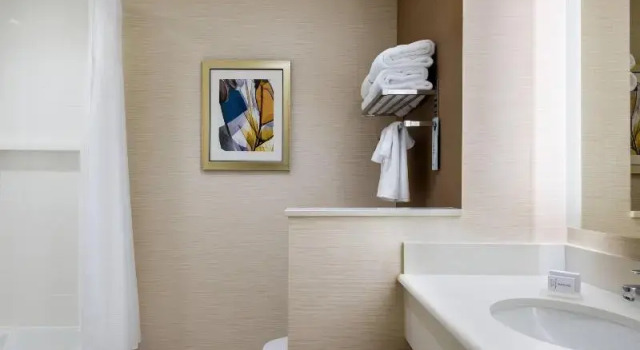 Четырёхместный номер Standard Fairfield Inn & Suites San Diego North/San Marcos