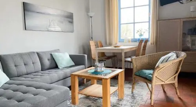 Ferienwohnungen Ostseestern - 7 Apartments, Obstgarten, Lagerfeuer, Spielplatz, Fußbodenheizung, Parken, Забронировать Апартаменты/квартира Апартаменты Раков, Апартаменты/квартира