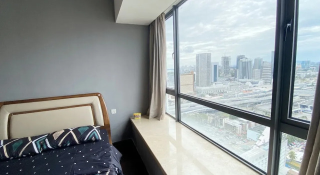 Апартаменты Luxury R&F TrexHomestay