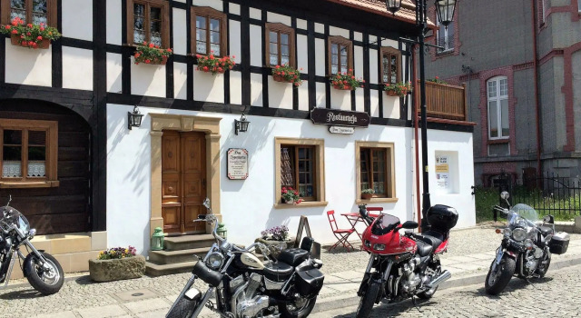 Pensjonat Dom Zegarmistrza, Buchen Sie Pension Bogatynia 