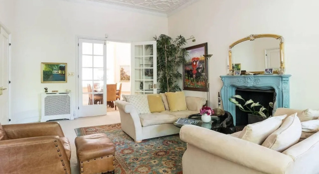 Beautiful Traditional 2BR in Central London, Забронировать Отель Бизнес-отели Англии, 4* 5*