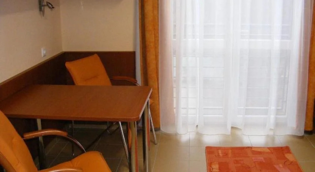 Study K & M Hotel, Забронировать Отель Дебрецен Хайду-Бихар, рядом с Стадион «Надьердеи»
