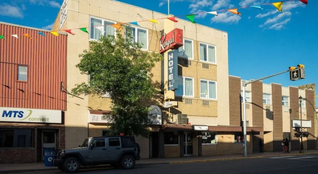 Royal Hotel, Book Hotel Flin Flon Manitoba
