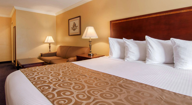 Двухместный номер Standard Best Western Forest Inn