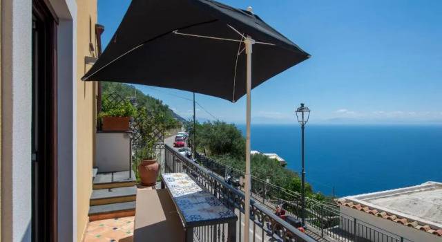 Golden Vaults 1st Floor Sea View Balcony