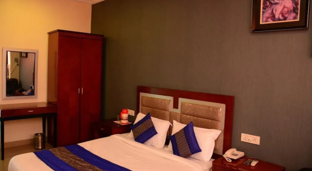 Hotel Orient Palace