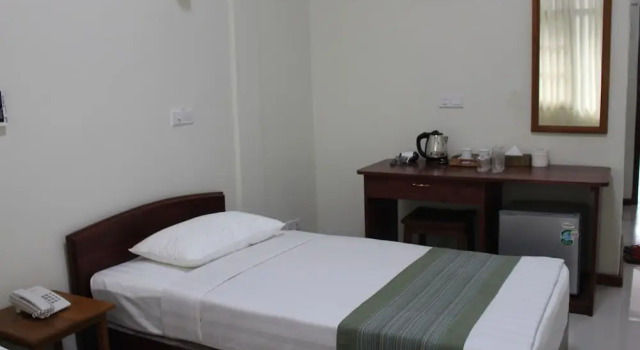 Двухместный номер Standard Цокольный этаж с балконом Golden Dream Hotel