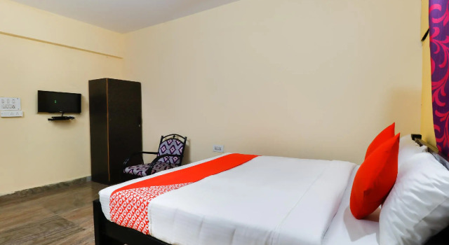 OYO 65533 Elite Suites, Rezervovat Hotel Electronic City 