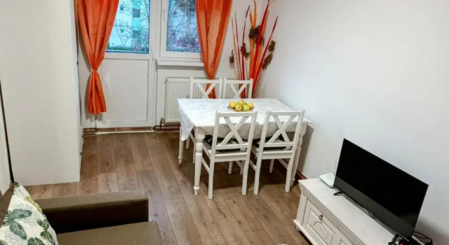 Lend City Apartment, Varaa Huoneisto Miercurea-Ciuc 