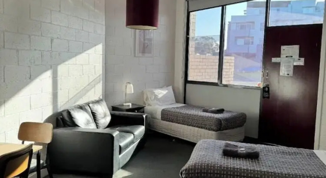 Четырёхместный номер Standard San Remo Hotel Motel