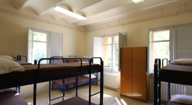 Alberg Roques Blanques, Book Hotel Billige hoteller i Ripolles