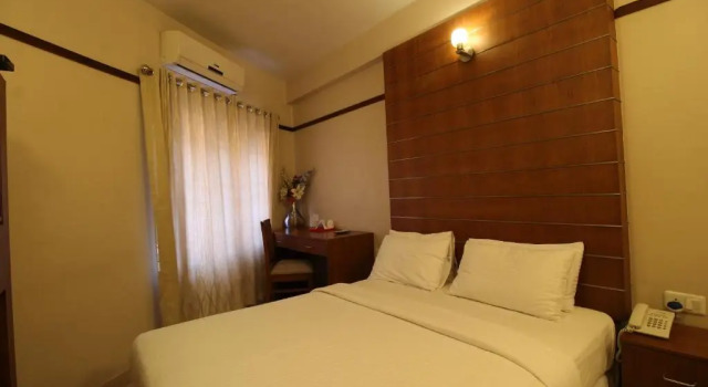 Двухместный номер Executive Srivar Hotels
