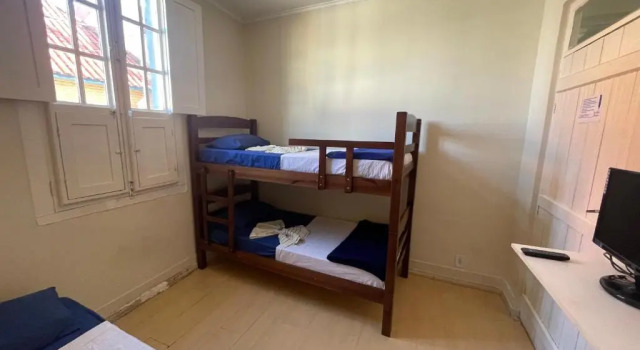 Четырёхместный номер Economy Pousada Casa de Bragança II