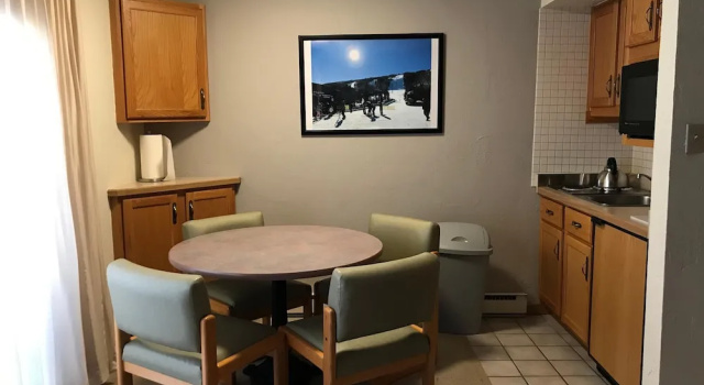 Двухместная студия с балконом Lift House 403, Studio Condo in Vail Lionshead Village