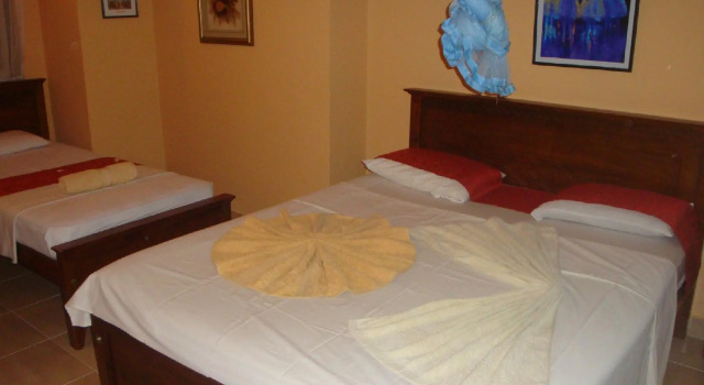 Трёхместный номер Standard Days Inn B/B