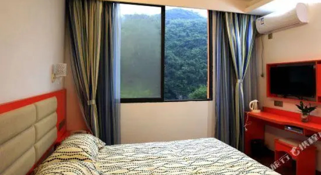 podinin  hotel