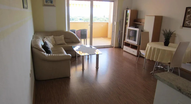 Apartments Mara, Reserva ahora Apartamento Hoteles en Pula con aparcamiento, Aparcamiento