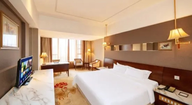 Номер Superior Guangzhou H.j. Grand Hotel