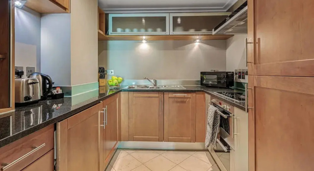 Апартаменты Executive с 2 комнатами Capacious Two bed Apt in Canary Wharf