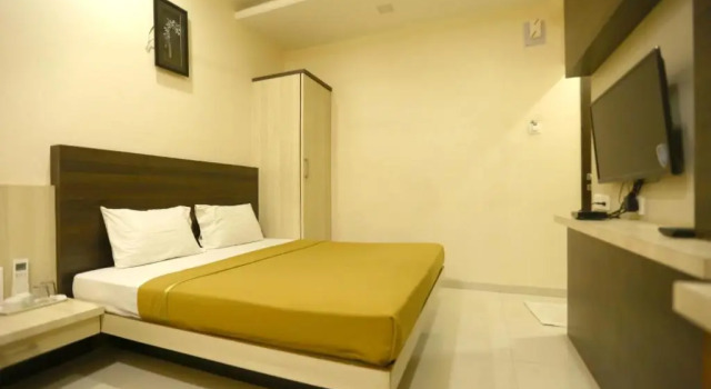 Двухместный номер Standard Hotel Madhuri Executive