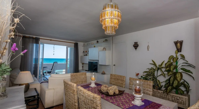 HomeHolidaysRentals Douce - Costa Barcelona, Rezervați Apartament Sant Pol De Mar 