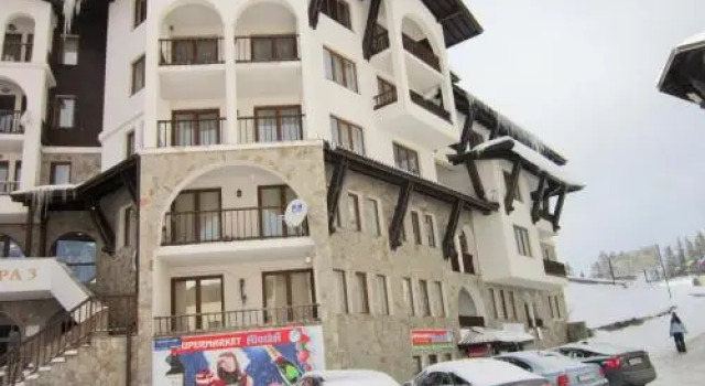 Deluxe Apartment Monastery 3