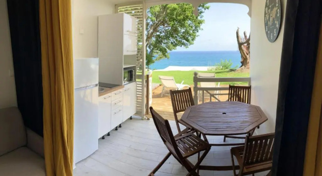 Studio avec vue sur la mer piscine partagee et terrasse amenagee a Le Diamant a 1 km de la plage, Prenota Hotel Hotel a Fort-de-France con piscina, Piscina