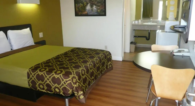 Двухместный номер Standard Rodeway Inn Downtown Hanford