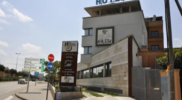 Hotel Palau de Girona, Rezervasyon Otel Sant Julia de Ramis Gironès