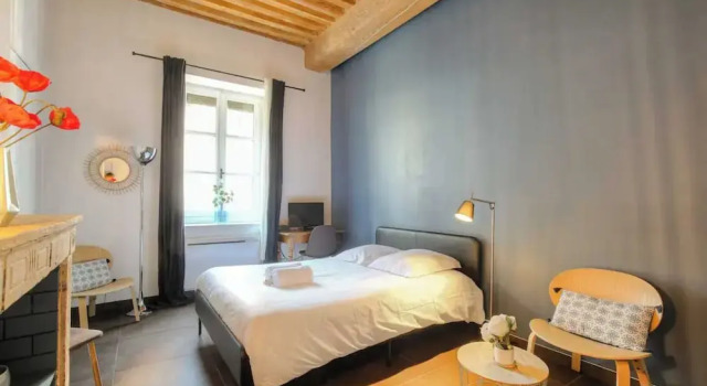 Dify Apartment Ainay, Rezerwuj Apartament Hotele w Rhône z parkingiem, Parking