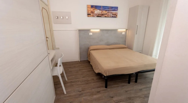 Hotel Miami Beach, Забронировать Отель Визерба Римини