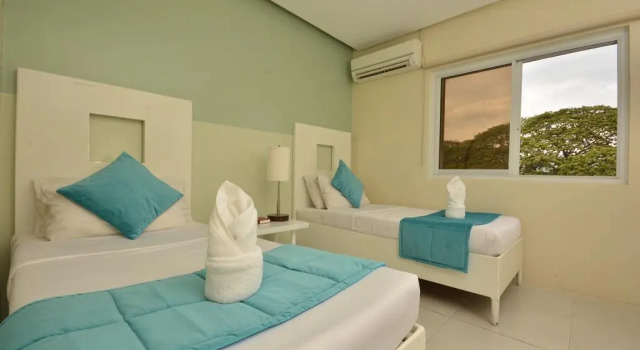 Номер Superior Holiday Suites Business District - formerly Empire Suites Hotel