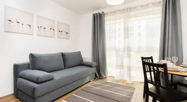 TOTU Home Old Town Gdańsk Apartment, Varaa Huoneisto Hotellit Pommeri pysäköinnillä, Pysäköinti