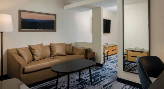Студия Fairfield Inn & Suites by Marriott Muskegon Norton Shores