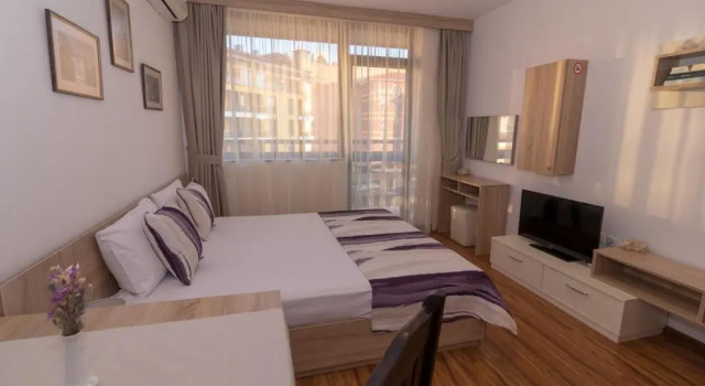 Студия с видом на море South Beach Apartment