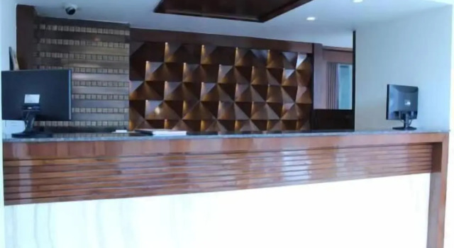Hotel Opulence, Book Hotel Hoteller i Pathankot med parkering, Parkering
