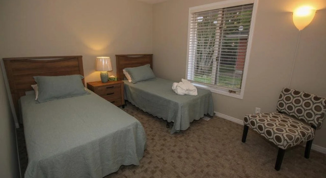 The Loyalist Bed & Breakfast, Rezervasyon Otel Niagara Wine Region Ontario
