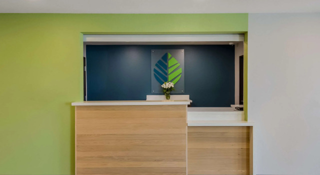 WoodSpring Suites Roanoke