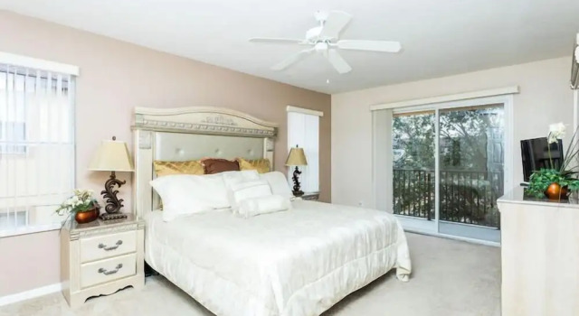 4BR Townhome in Regal Palms by SHV-2603, Buchen Sie Ferienhaus Hotels in Four Corners mit Pool, Schwimmbad