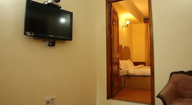 Семейный люкс Hotel Ever Green