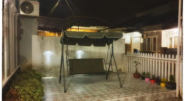 Коттедж Rumah Ayin Homestay Near Airport